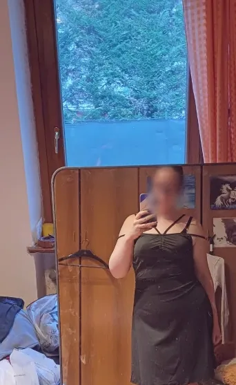 Ángela, 27 años