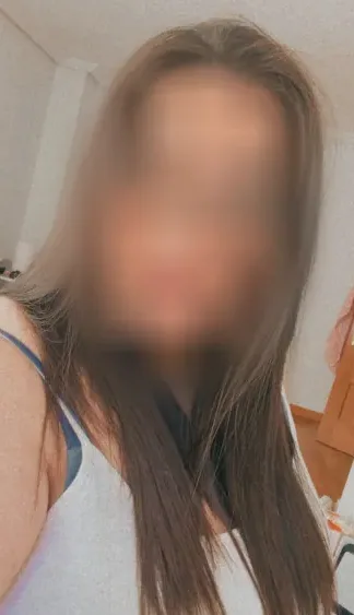 Claudia, 29 años